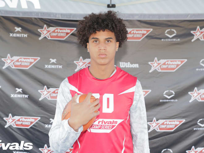 4-star WR building relationship with Cane coaches, looking to visit soon