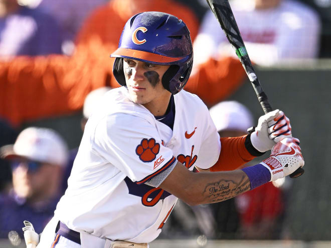 No. 4 Clemson rallies to beat Boston College 12-10