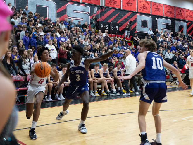Liberty basketball rebuilding a bit faster than Peoria rival