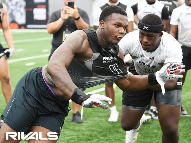 Michigan makes its play for five-star DL Jahkeem Stewart