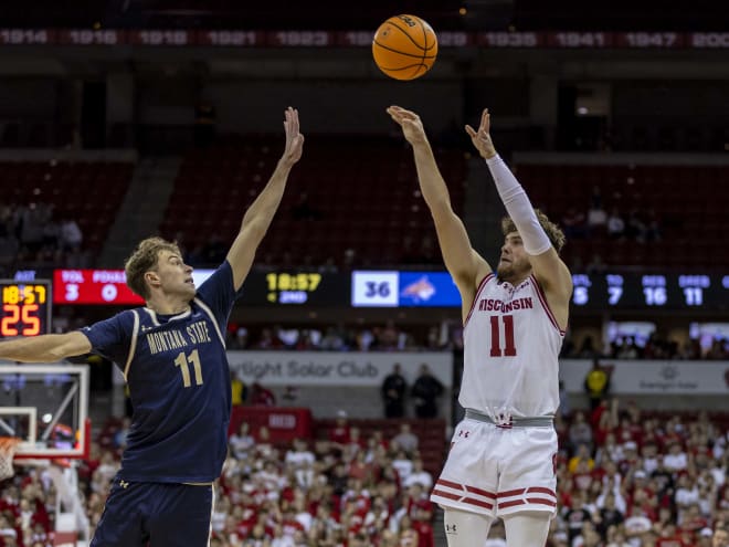 Max Klesmit Finding His Footing In Wisconsin's Motion Offense