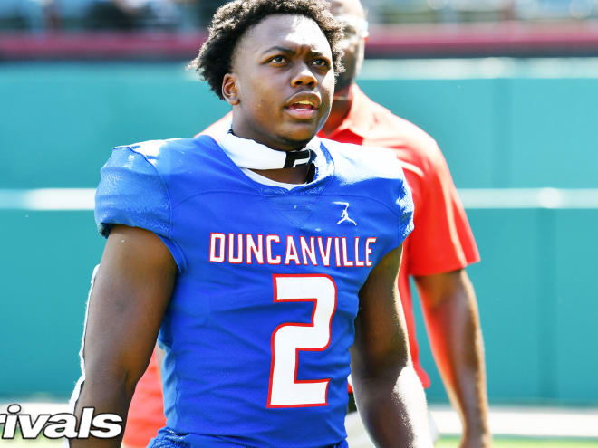 Highlights: 2022 LB commit shines in front of future position coach