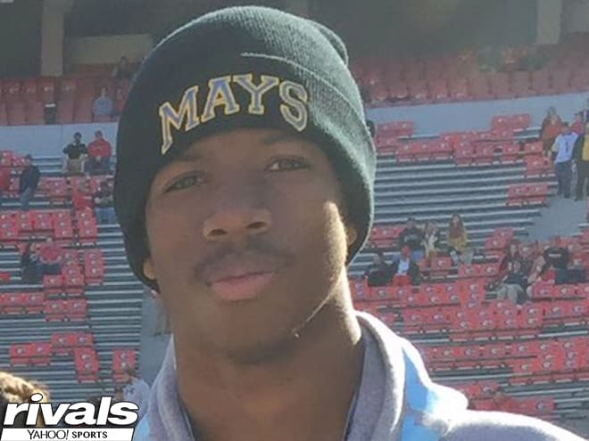 Deacons impress 3-star WR with offer