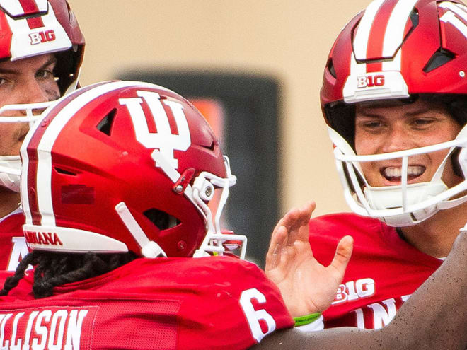 How It Happened: Indiana beats Charlotte 52-14, moves to 4-0