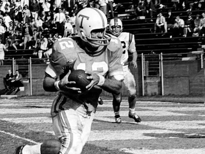 100 games in 100 days: Surge lifts Vols past Georgia Tech in ‘65
