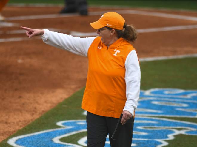 Everything Tennessee softball coach Karen Weekly said before SEC Tournament