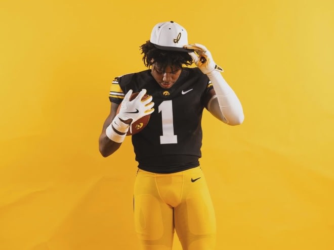 Three Thoughts on O'Lontae Dean's Commitment to Iowa