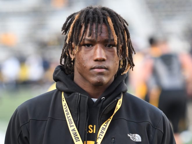 Toriano Pride visits the Hawkeyes