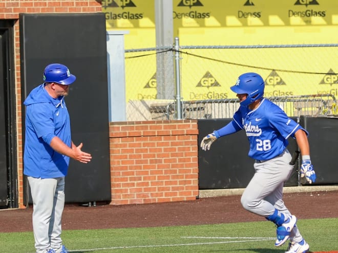 MTSU dominates Hilltoppers, forces Sunday rubber match
