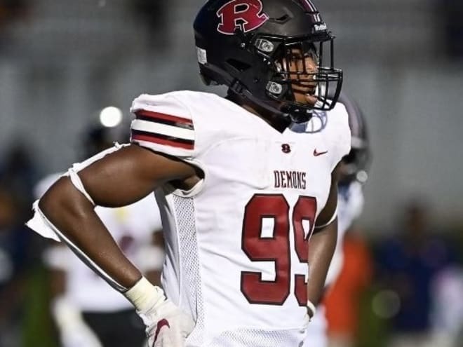 2025 SDE Isiah Gibson talks offer, unofficial visits to South Carolina