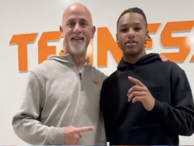 Top-50 recruit, 2027 DB Ace Alston has questions answered during Vols visit