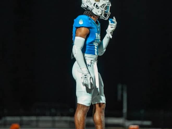 Q&A with IMG Academy cornerback AJ Marks