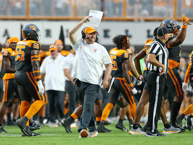 Blue chip wide receiver recruit taking official visit to Tennessee football