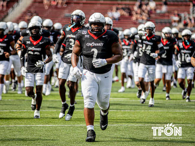 Defensive Game Balls from the Bearcats 19-13 win over UCF