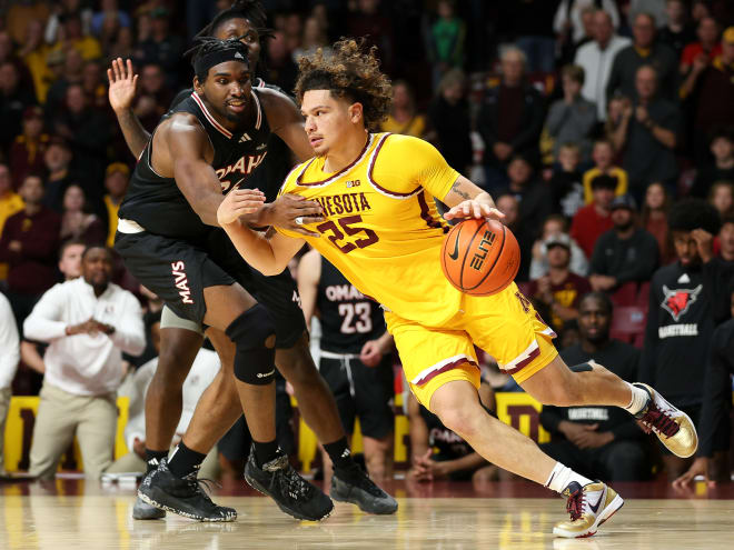 Minnesota Basketball moves to 2-0 with victory over Nebraska-Omaha