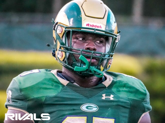 Four-star DL Joseph Mbatchou raves about his Texas official visit