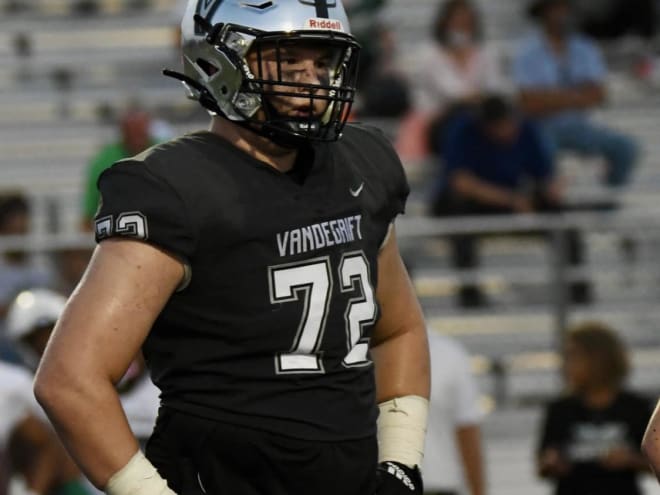 Alabama offer a 'jaw-dropping' moment for Texas lineman