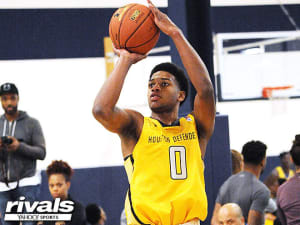 Four-Star SF Savion Flagg receives TCU Offer
