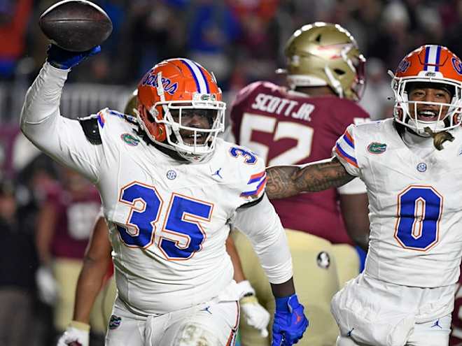 Football SnapShot: Defensive Lineman D'antre Robinson