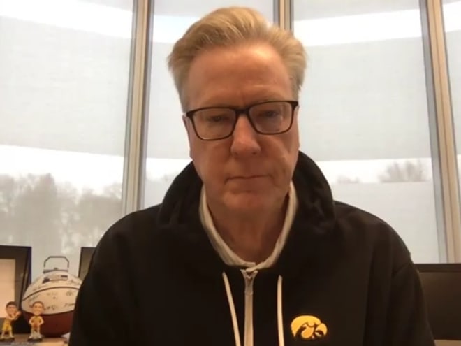 WATCH: Fran McCaffery on Payton Sandfort's Health, Badara Diakite