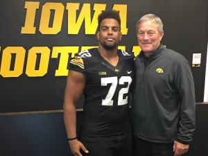 Hawkeyes offer DT Bryson Williams