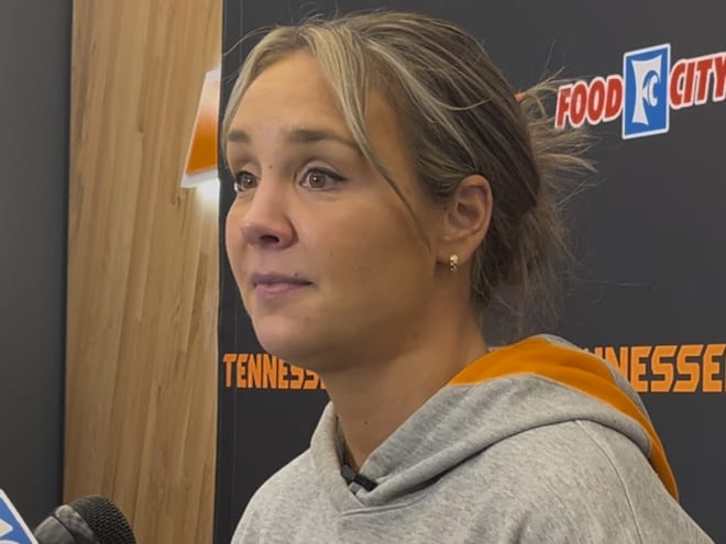 WATCH: Lady Vols basketball coach Kim Caldwell, Jewel Spear preview UConn