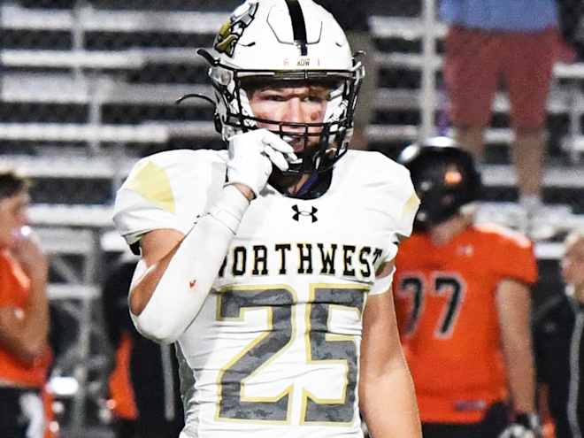 Grand Island Northwest Returns 4 Starters on Offense, 6 on D