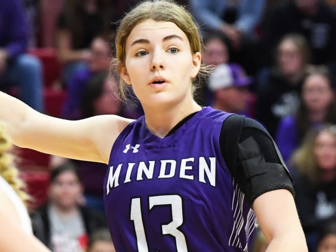 Shouldering the Load: Mattie Kamery, Minden