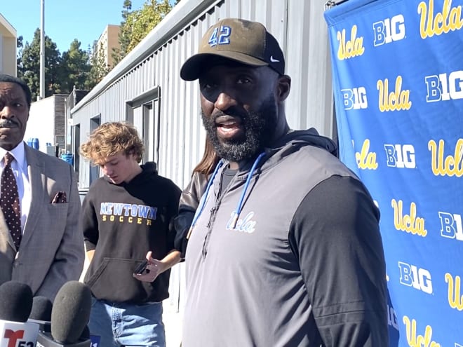 WATCH: UCLA head coach DeShaun Foster shares final thoughts before USC game