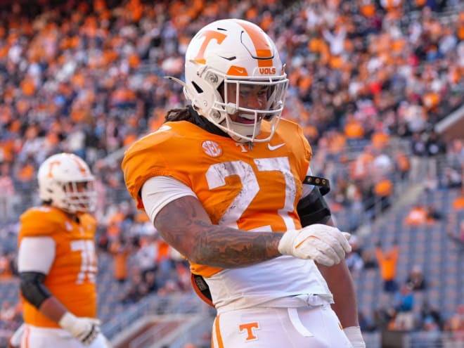 Projecting Tennessee football's offensive depth chart ahead of spring ball