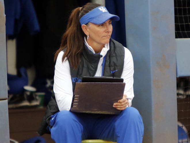UK Softball bounces back with two wins in Cropp Classic
