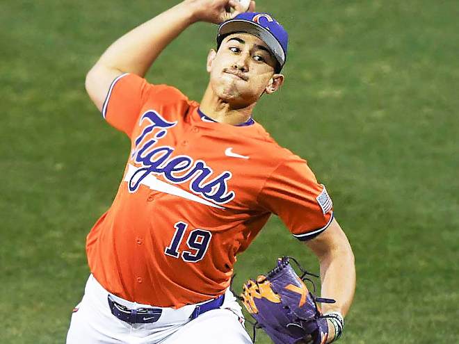 No. 7 Clemson beats South Carolina 5-3