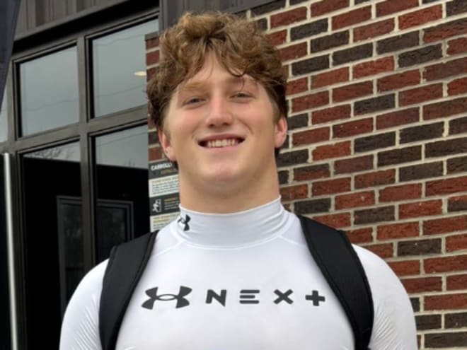 Offer puts Northwestern in the Top 5 for three-star 2026 OT Zachary Lewis