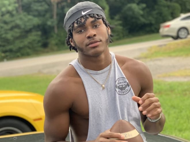 Rising 2022 ATH Tyler Banks Excited About New Michigan Offer