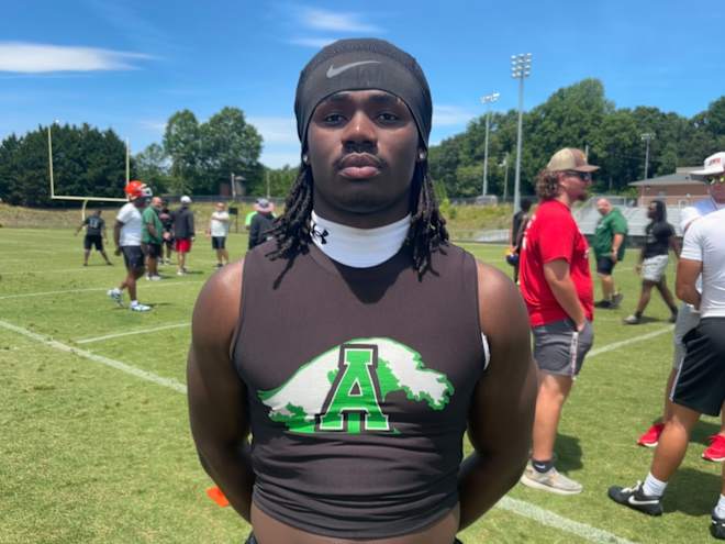Junior LB Caleb Gordon starting to finalize recruiting plans