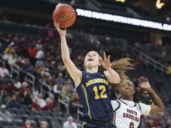 Michigan's upset bid over No. 1 South Carolina falls short 68-62