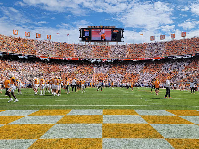 Popular SEC podcast doesn't have Tennessee as top 2025 home field advantage