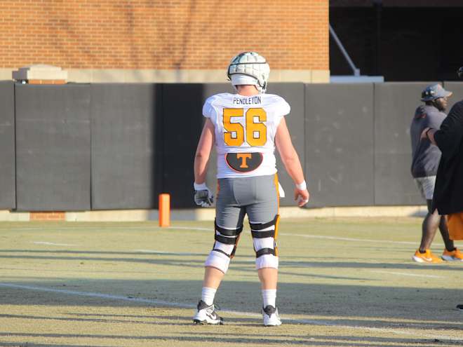 Sam Pendleton bringing old-school approach to Vols’ offensive line