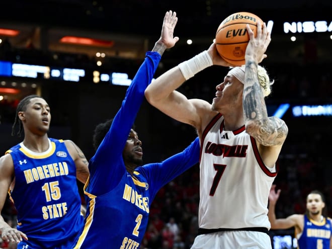 Louisville dominates Morehead State in opening game of Pat Kelsey era