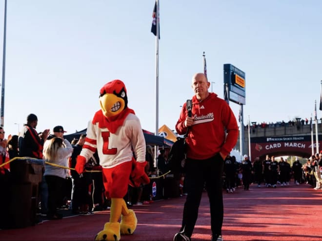 Cards Add a Pair of Offensive Linemen