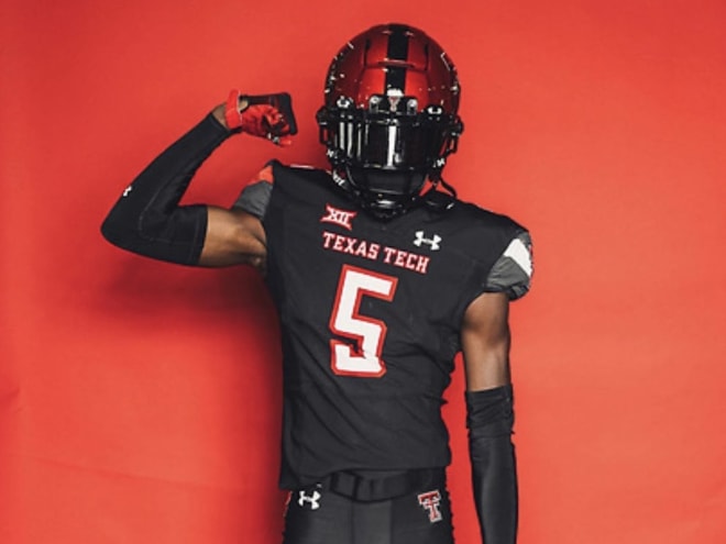 Updating the 2025 football recruiting board: offense Updating the 2025 football recruiting board: offense