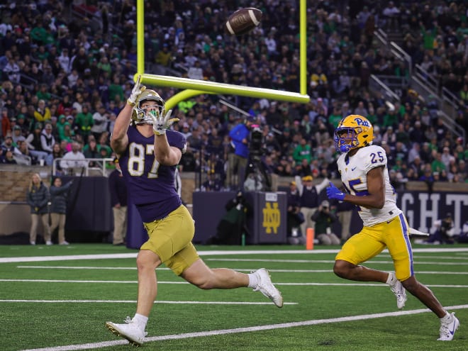 Notre Dame football injury report: TE Flanagan out, DE Burnham questionable