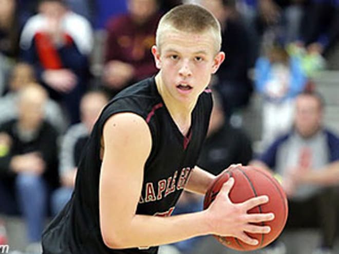 EYBL HAMPTON: 2017 Point Guard Brad Davison Highlights