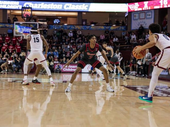 Dayton Overwhelms St. John's in Charleston