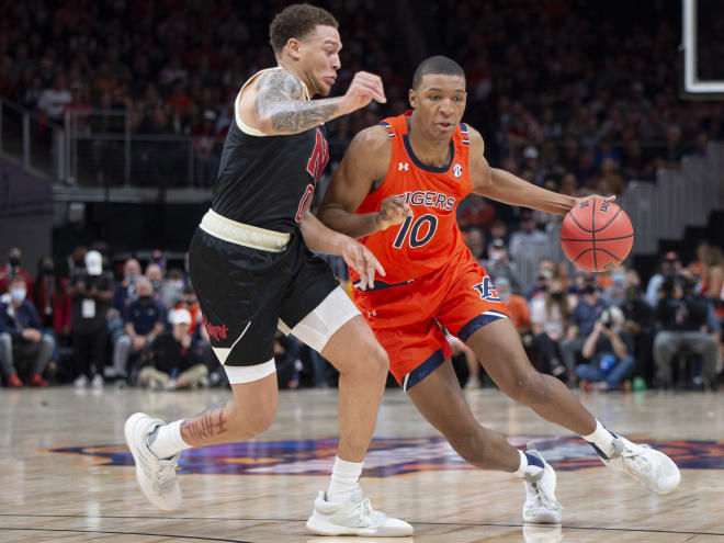 McDonald's Nuggets: Final Four sleepers, 2023 Commit of the Week