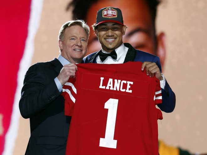 NFL Draft: Top 10 players picked who were two-stars or below