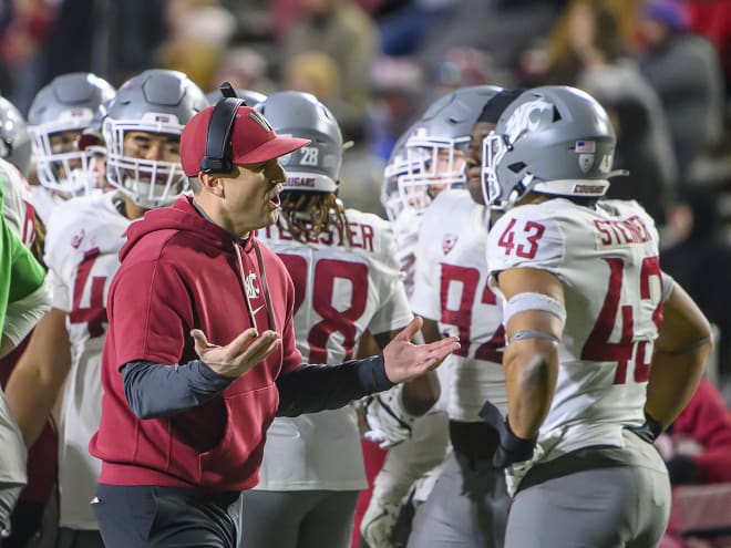 Second-half collapse deals Cougars big setback at New Mexico