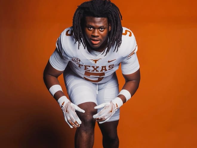 Five-star defender considering a return trip to Texas