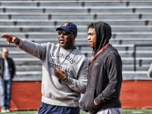 Illini host 4-star linebacker Adeoye