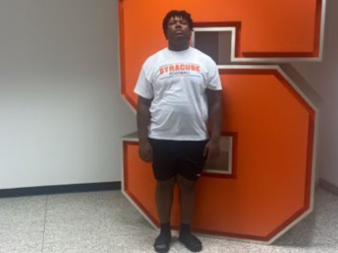 2026 OL Lamarcus Dillard compliments 'great' Syracuse staff on 5-1 start